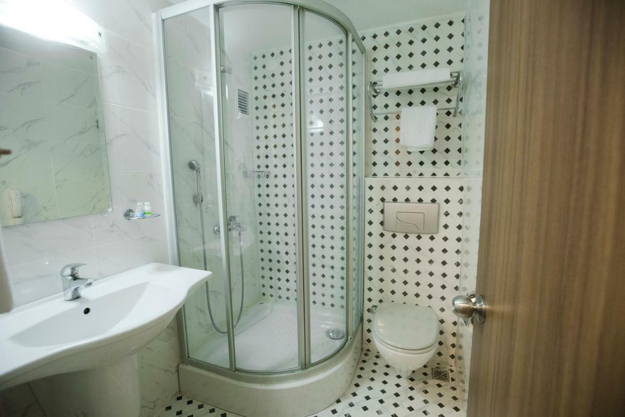 Piskin Hotel Denizli  Eksteriør billede